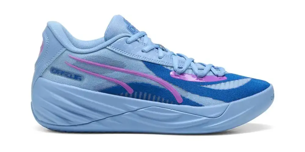 Running shoes vs training shoes differences explained by a coach